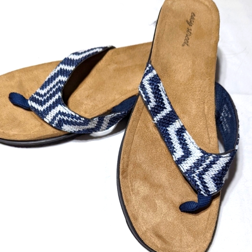 EASY STREET NAVY AND WHITE WOVEN FLIP FLOPS SANDALS SZ 11